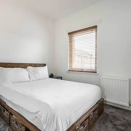 Bright, Modern 2 Bedroom House With Free Parking! Edimburgo Exterior foto
