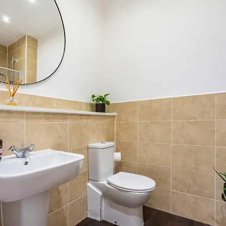 Bright, Modern 2 Bedroom House With Free Parking! Edimburgo Exterior foto