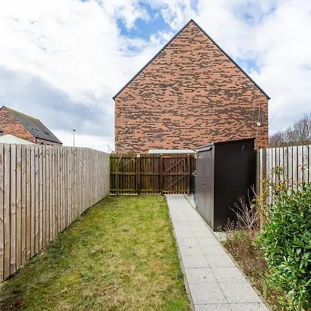 Bright, Modern 2 Bedroom House With Free Parking! Edimburgo Exterior foto