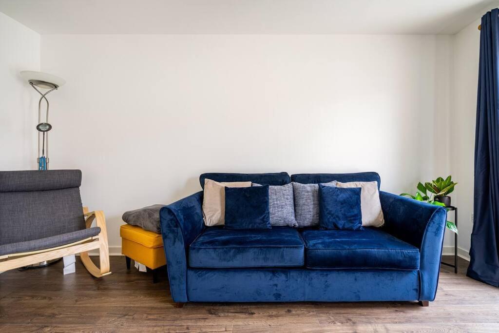 Bright, Modern 2 Bedroom House With Free Parking! Апартаменты *